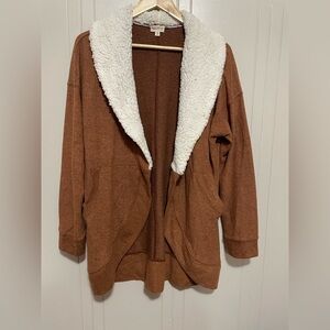 Hem & Thread brown, fur collar, sweater/jacket/cardigan